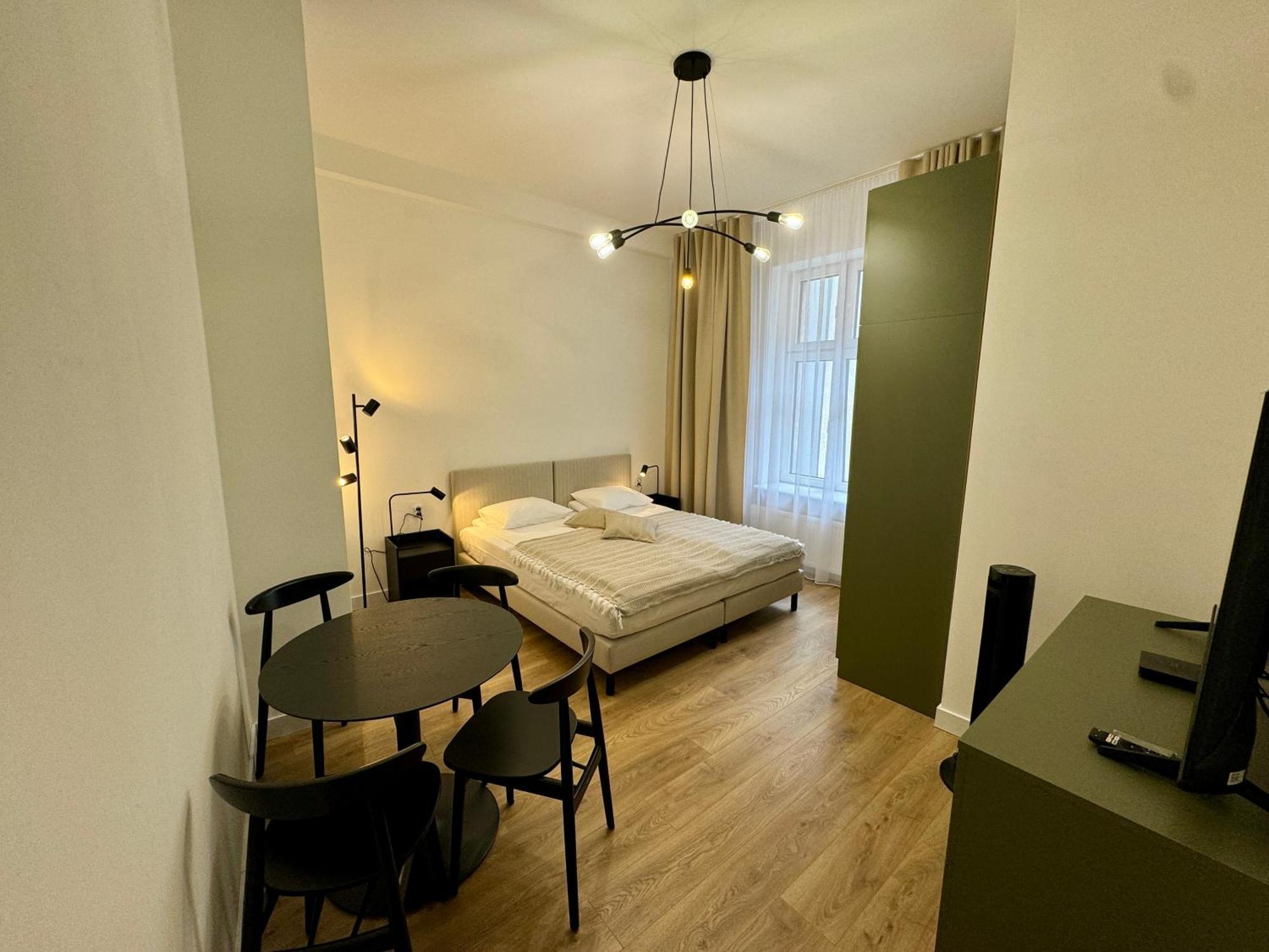 Przystanek Katowice Mariacka 7 Apartamento Exterior foto